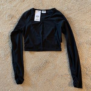 Whitney Simmons Gymshark Black Crop Top - Medium